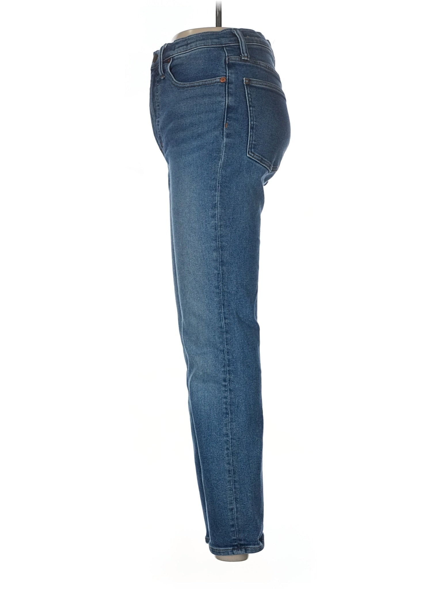 4 waist size - 28