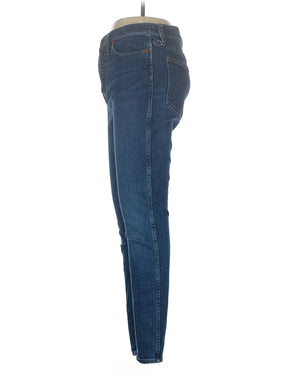 4 waist size - 28