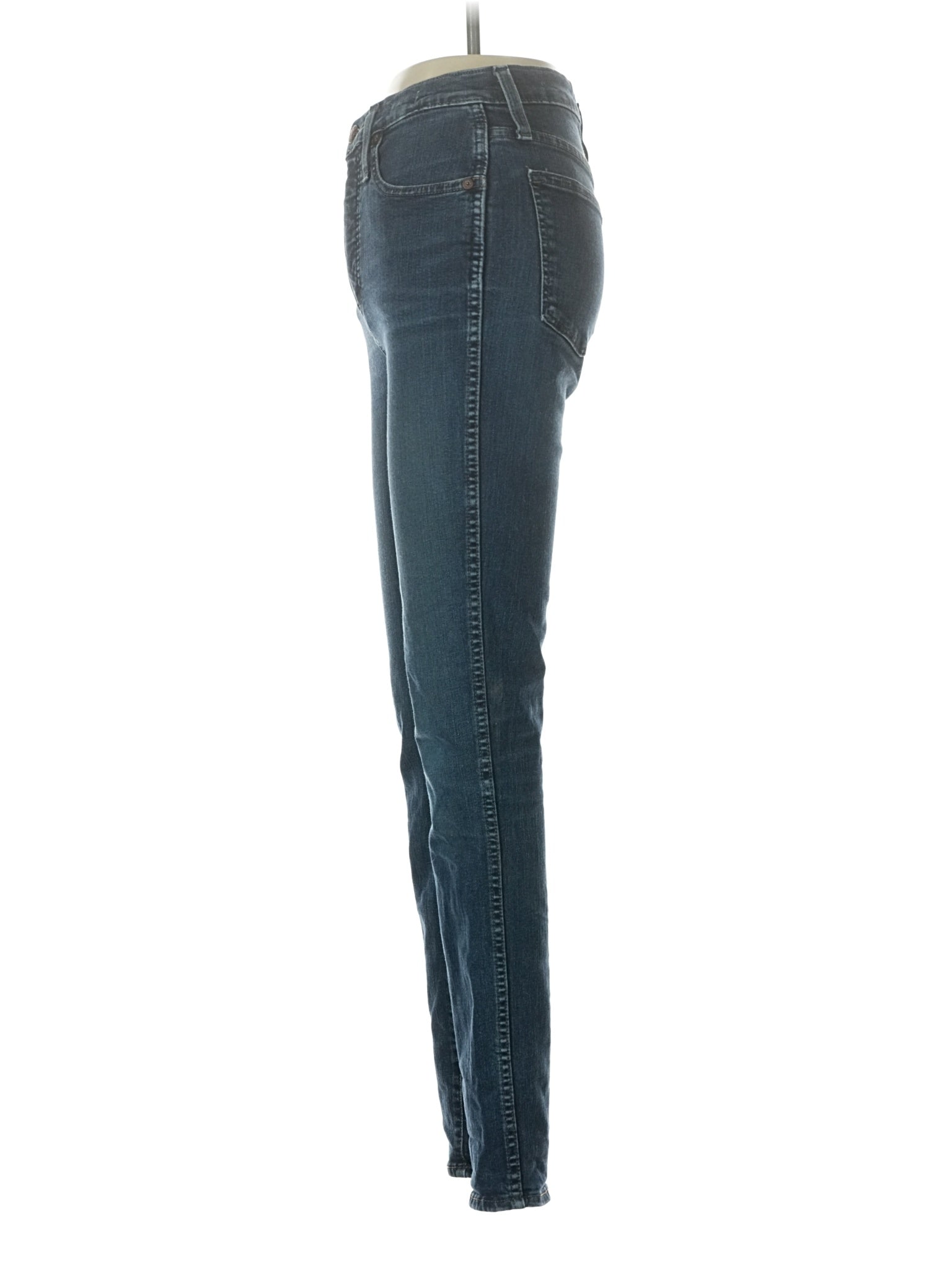 4 waist size - 25