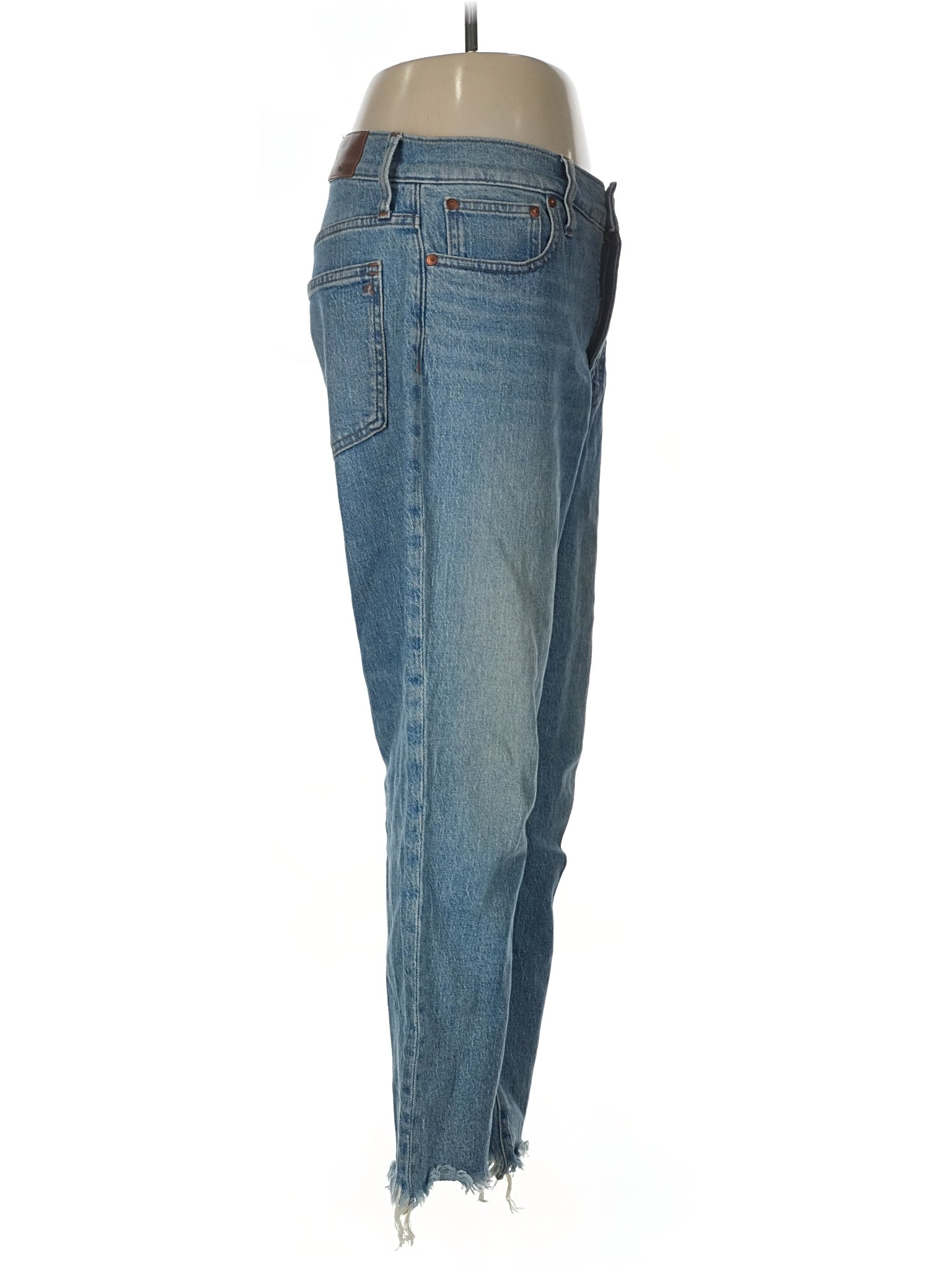 3 waist size - 28 P