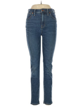 1 waist size - 28