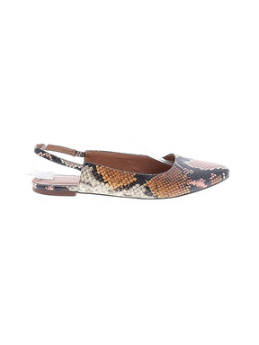 1 shoe size - 8