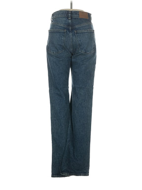9 waist size - 23