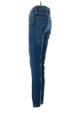 4 waist size - 25