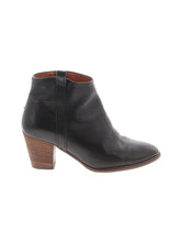 1 shoe size - 6