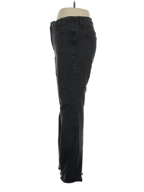 9 waist size - 33
