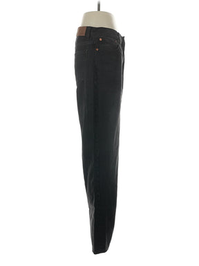 9 waist size - 25