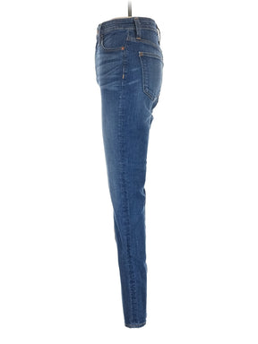 4 waist size - 25