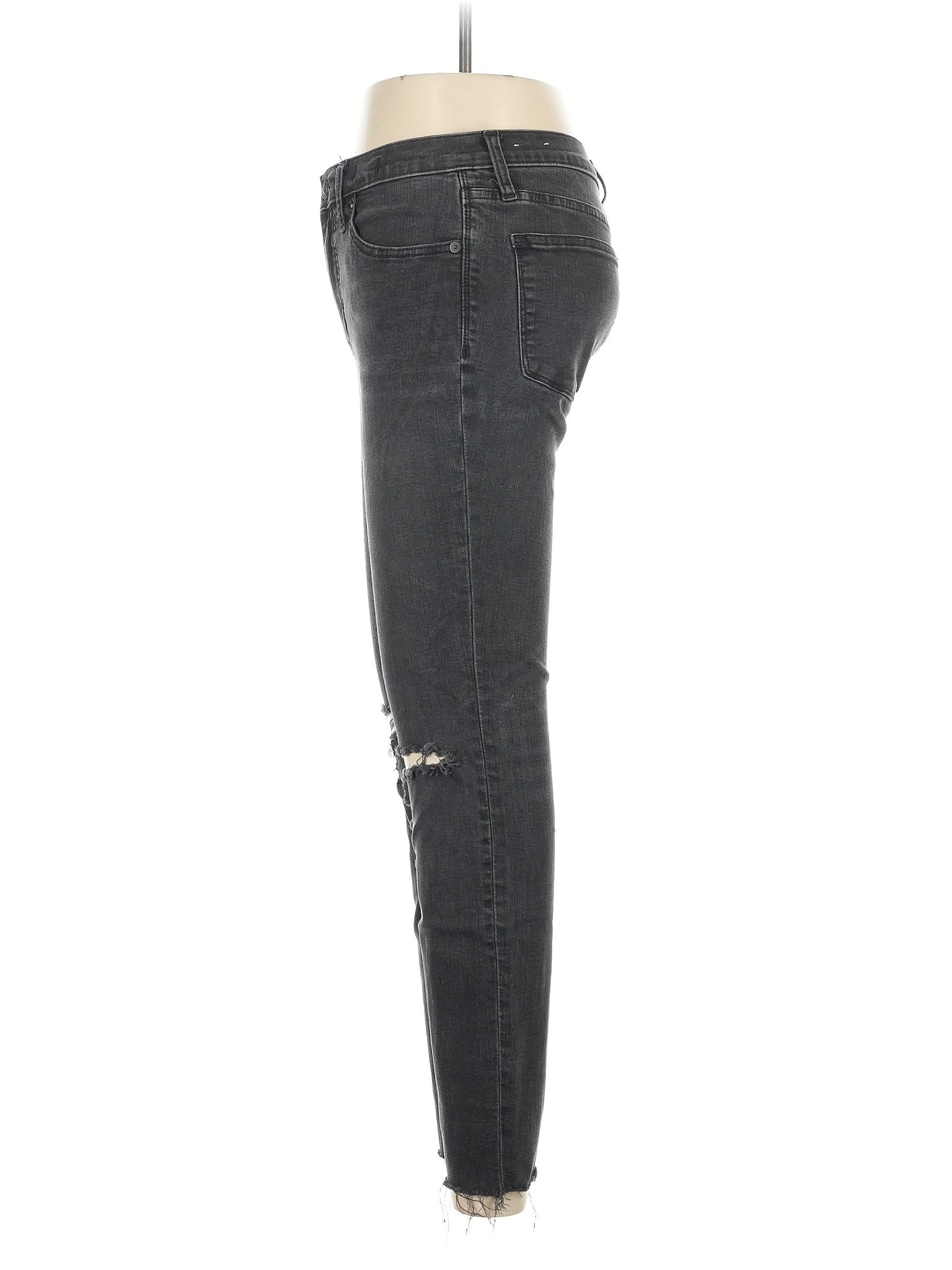 4 waist size - 28