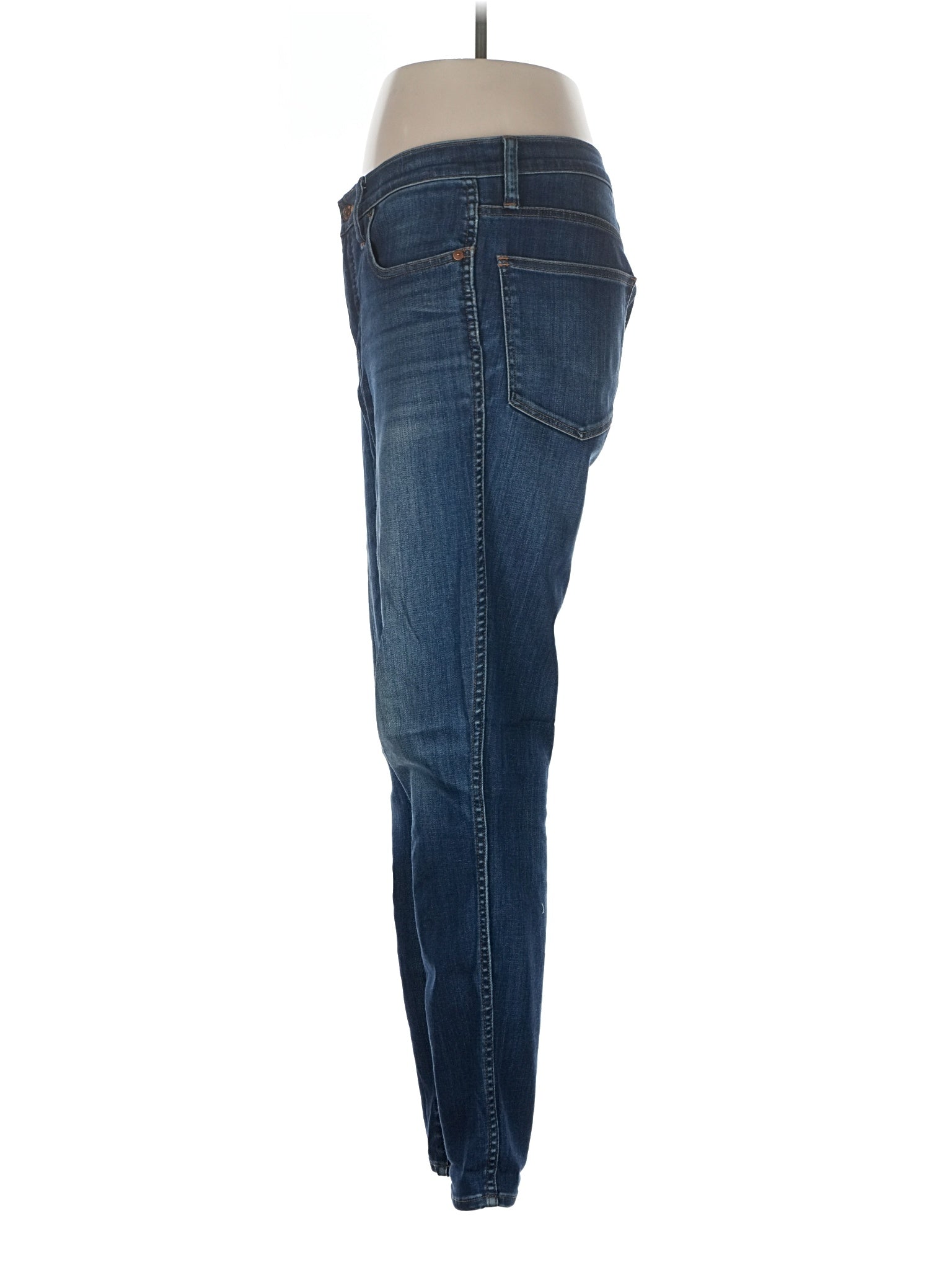4 waist size - 30