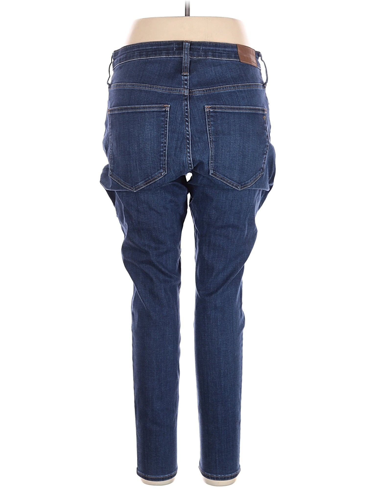 2 waist size - 32