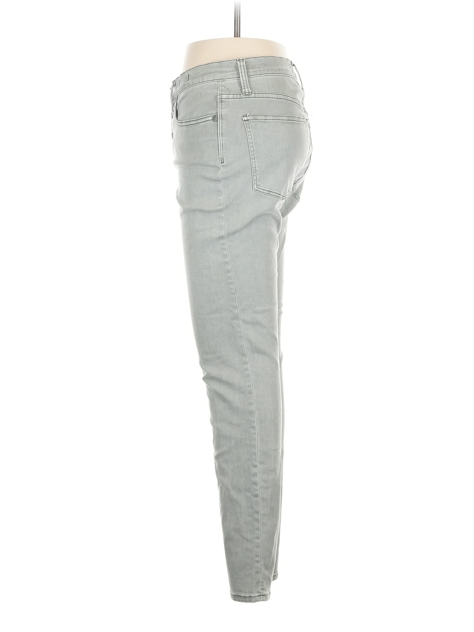 4 waist size - 28