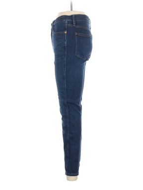 4 waist size - 28