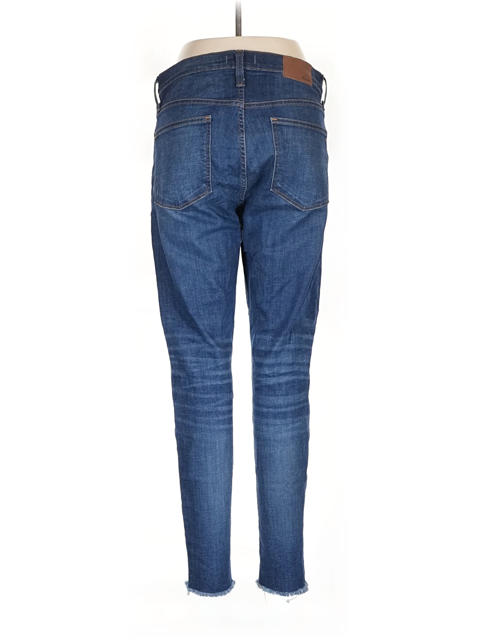 2 waist size - 32