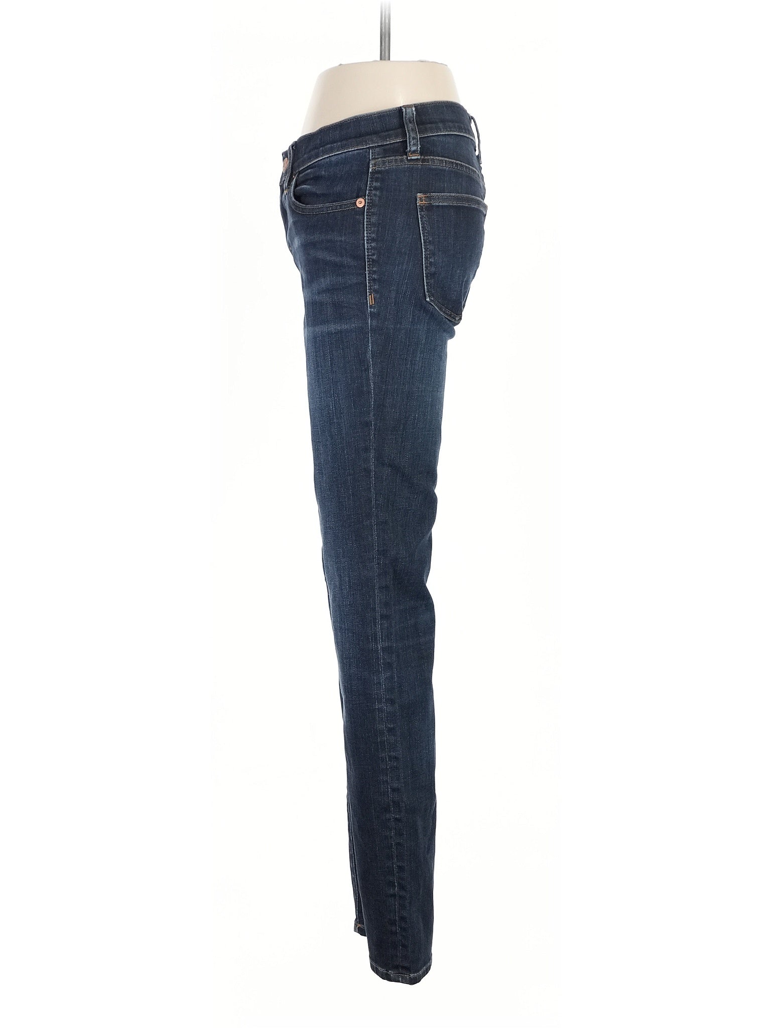 4 waist size - 25
