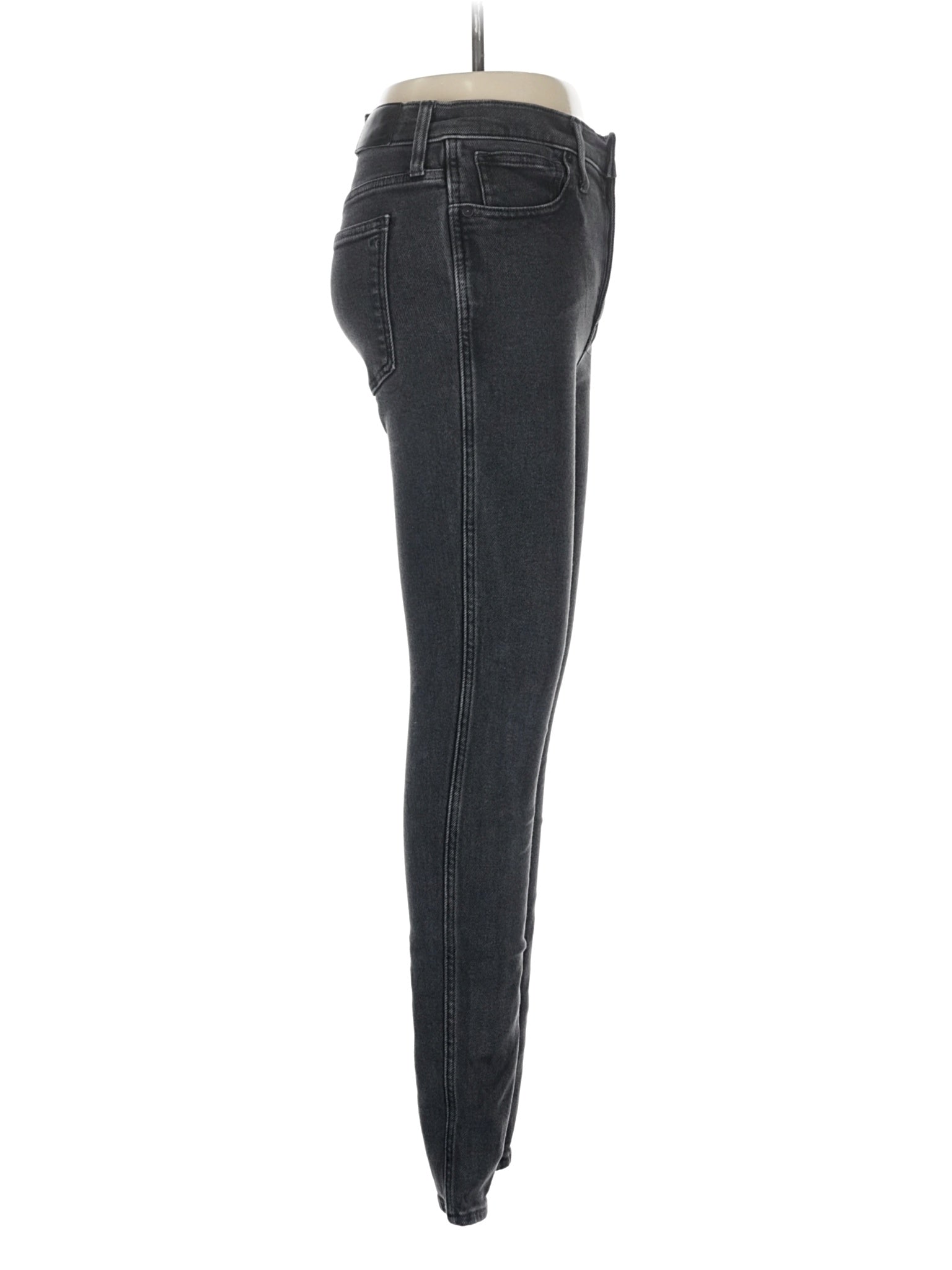 3 waist size - 28 T