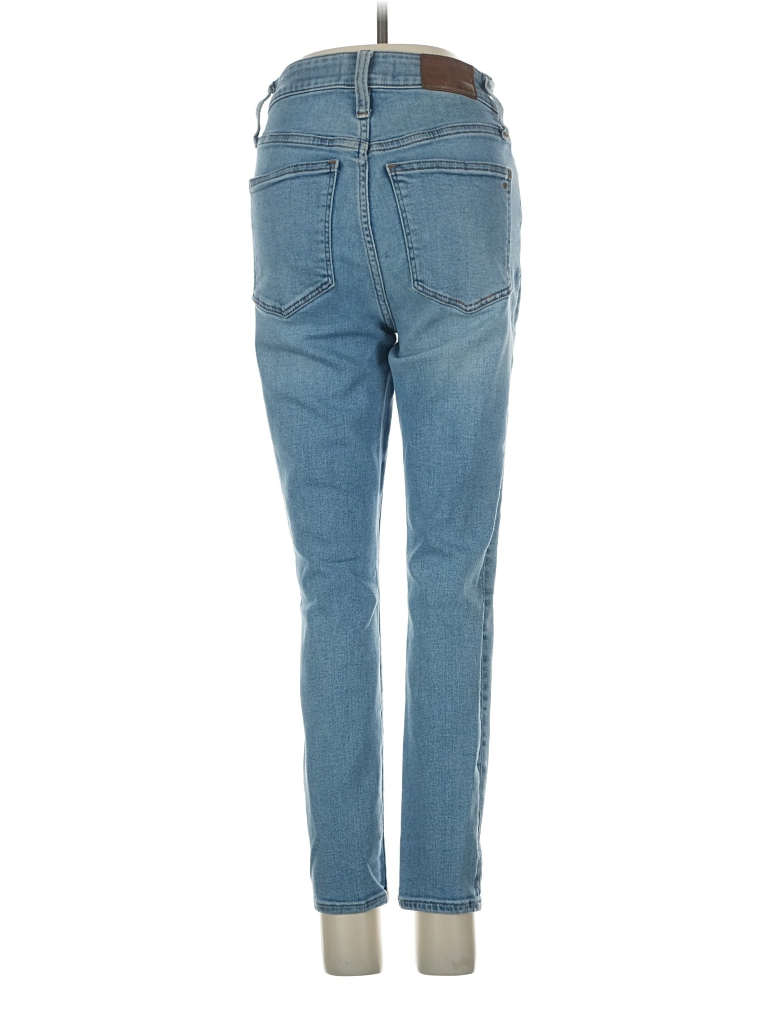 6 waist size - 24