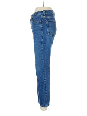 4 waist size - 28