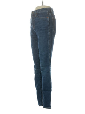 4 waist size - 25