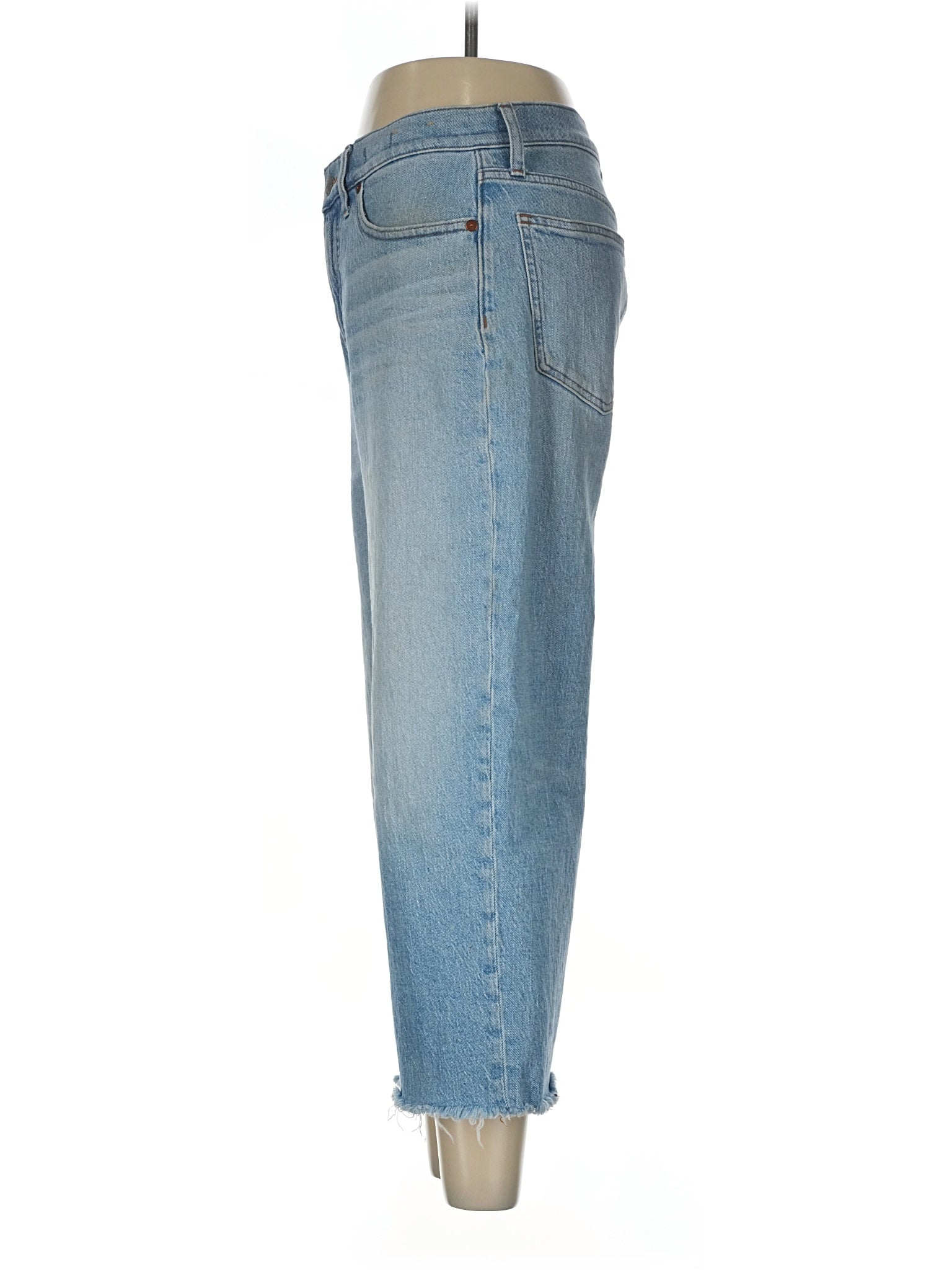 4 waist size - 28 P