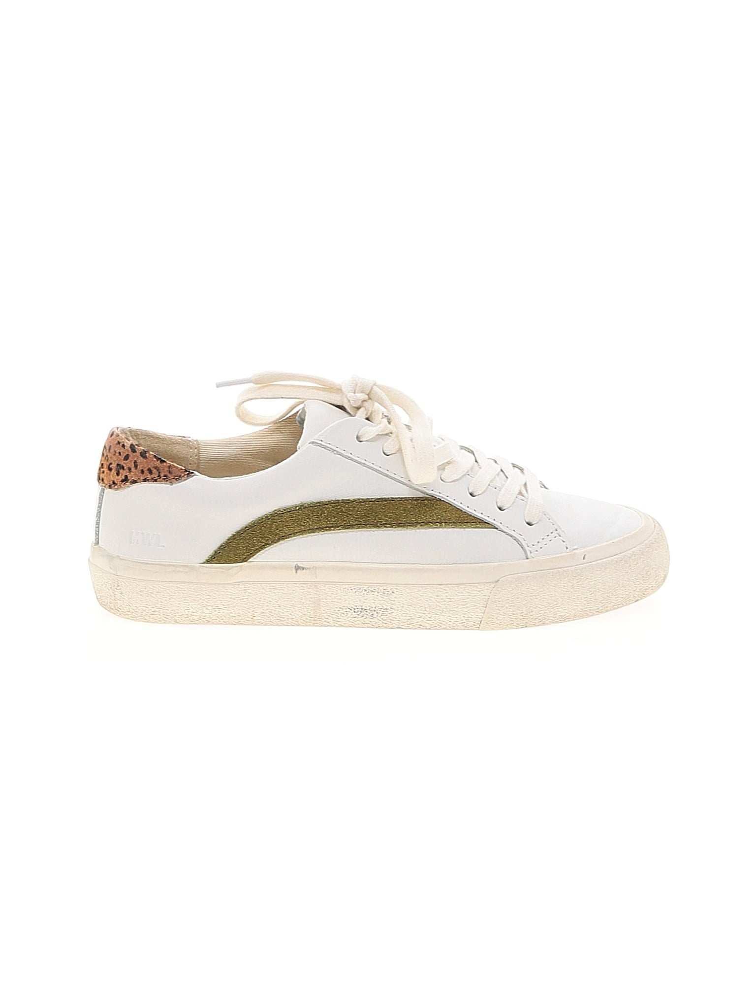 1 shoe size - 5