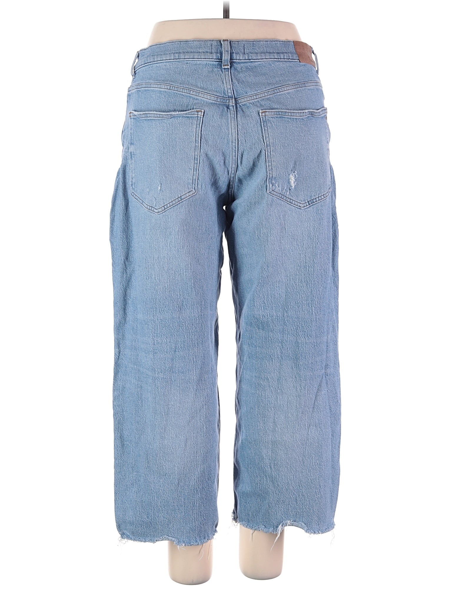 8 size - 32 W