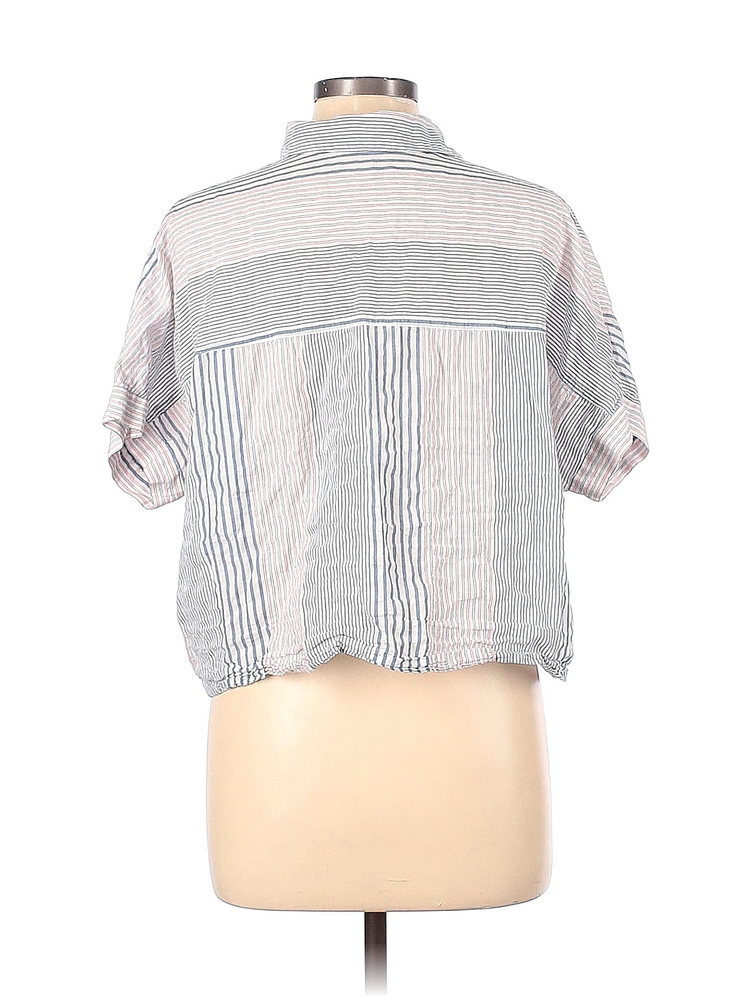 Short Sleeve Button-Down Shirt size - L