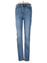 Mid-Rise 10" High-Rise Roadtripper Authentic Jeans In Vinton Wash waist size - 24