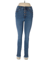 High-Rise Boyjeans Jeans in Medium Wash waist size - 28