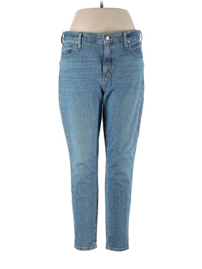 Mid-Rise Boyjeans Jeans in Medium Wash waist size - 32
